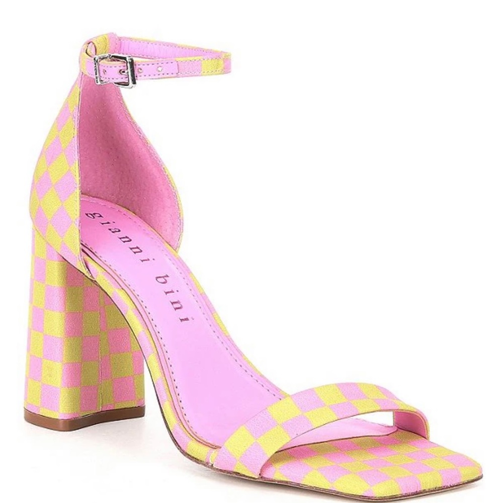 Gianni Bini Checkered Satin Ankle Strap Square Toe Block Heel Dress Sand…